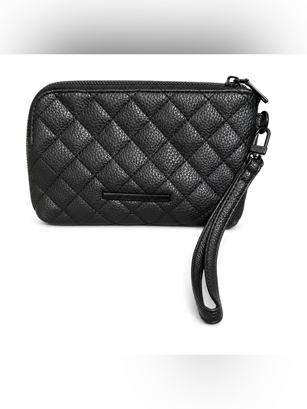 Steve Madden Women's Btrell Wristlet in Black Quilted Pre-owned Good condition
